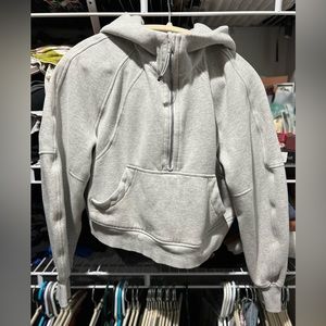 ✨SOLD✨Lululemon 1/4 zip scuba